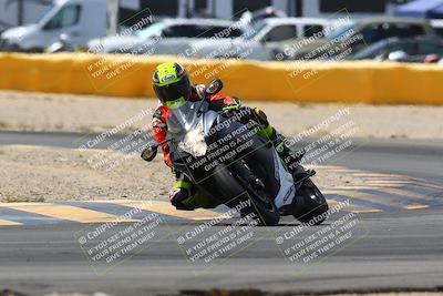 media/Apr-10-2022-SoCal Trackdays (Sun) [[f104b12566]]/Turn 2 (1135am)/